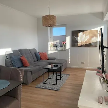 Апартаменты Grosse Moderne Penthouse Mit Dachterrasse Итерзен