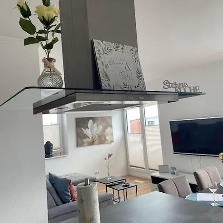Grosse Moderne Penthouse Mit Dachterrasse * Uetersen