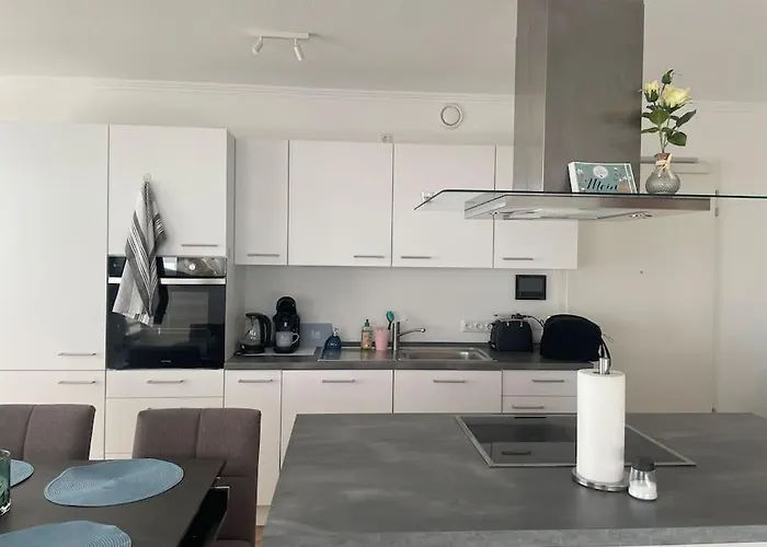 Grosse Moderne Penthouse Mit Dachterrasse