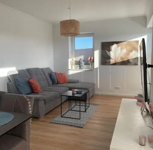 Appartement Grosse Moderne Penthouse Mit Dachterrasse Uetersen