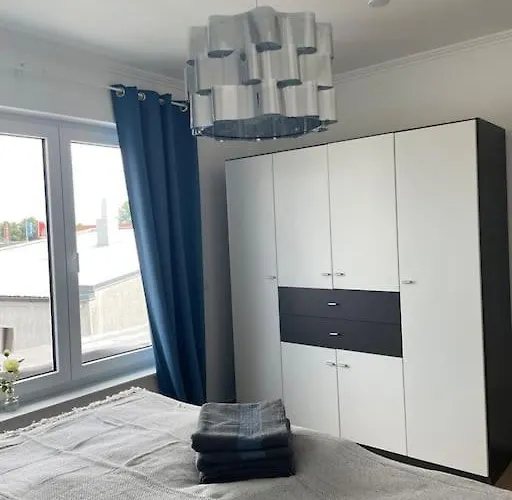 Grosse Moderne Penthouse Mit Dachterrasse Appartement Uetersen