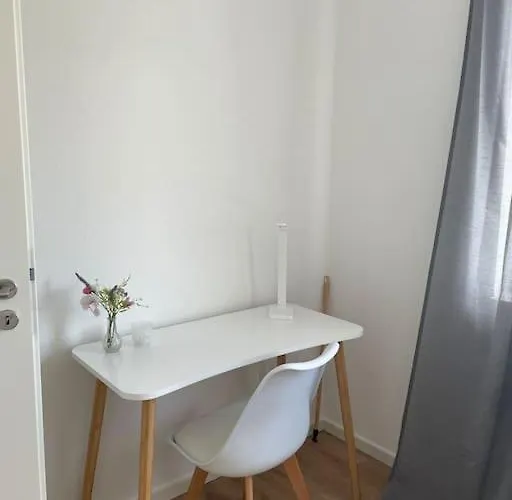 Grosse Moderne Penthouse Mit Dachterrasse Appartement *